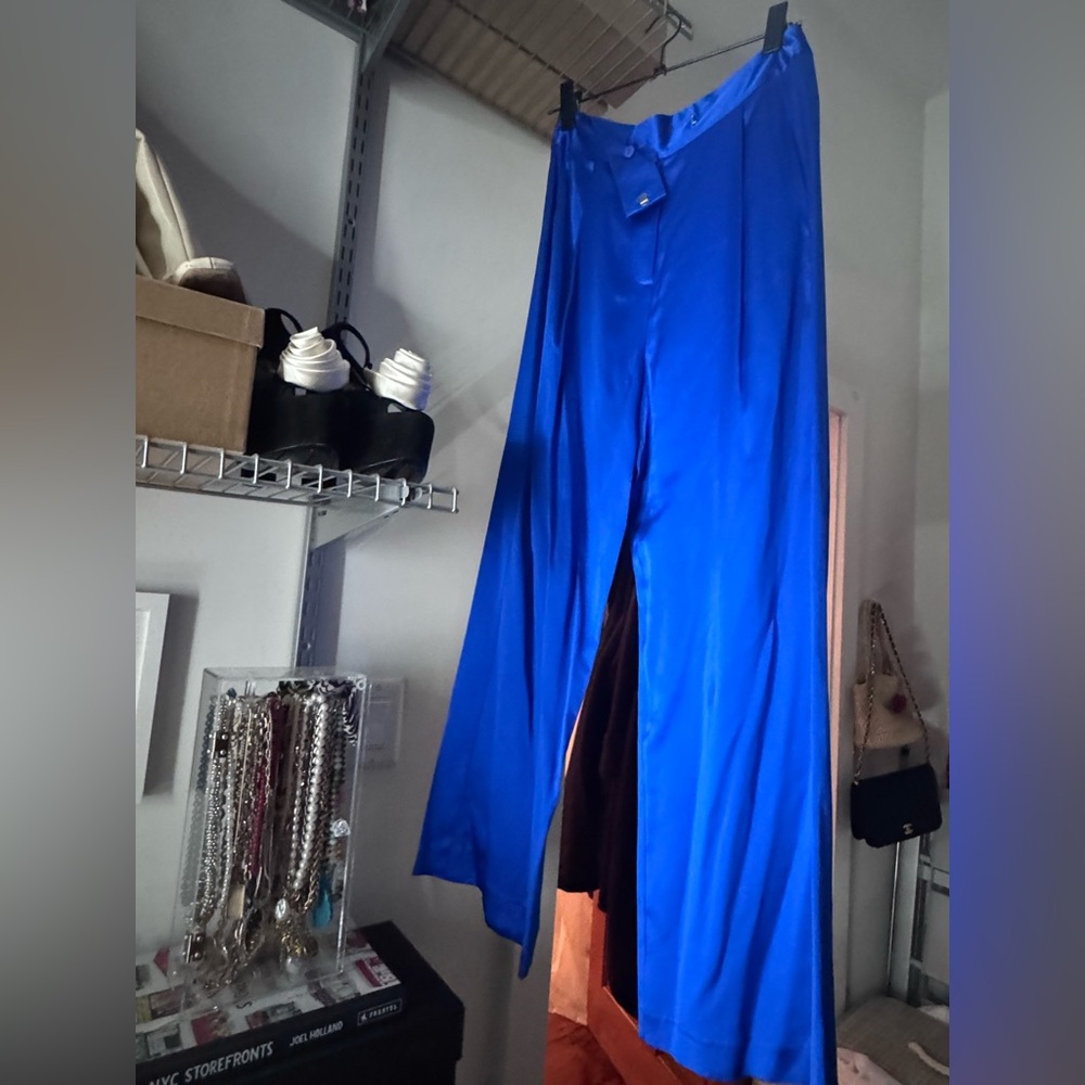 The Sei Royal Blue 100% Silk Draped Top and Trousers💙 - Picture 12 of 13